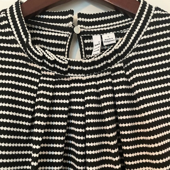 Womens Elle Stripped Blouse - Picture 3 of 8